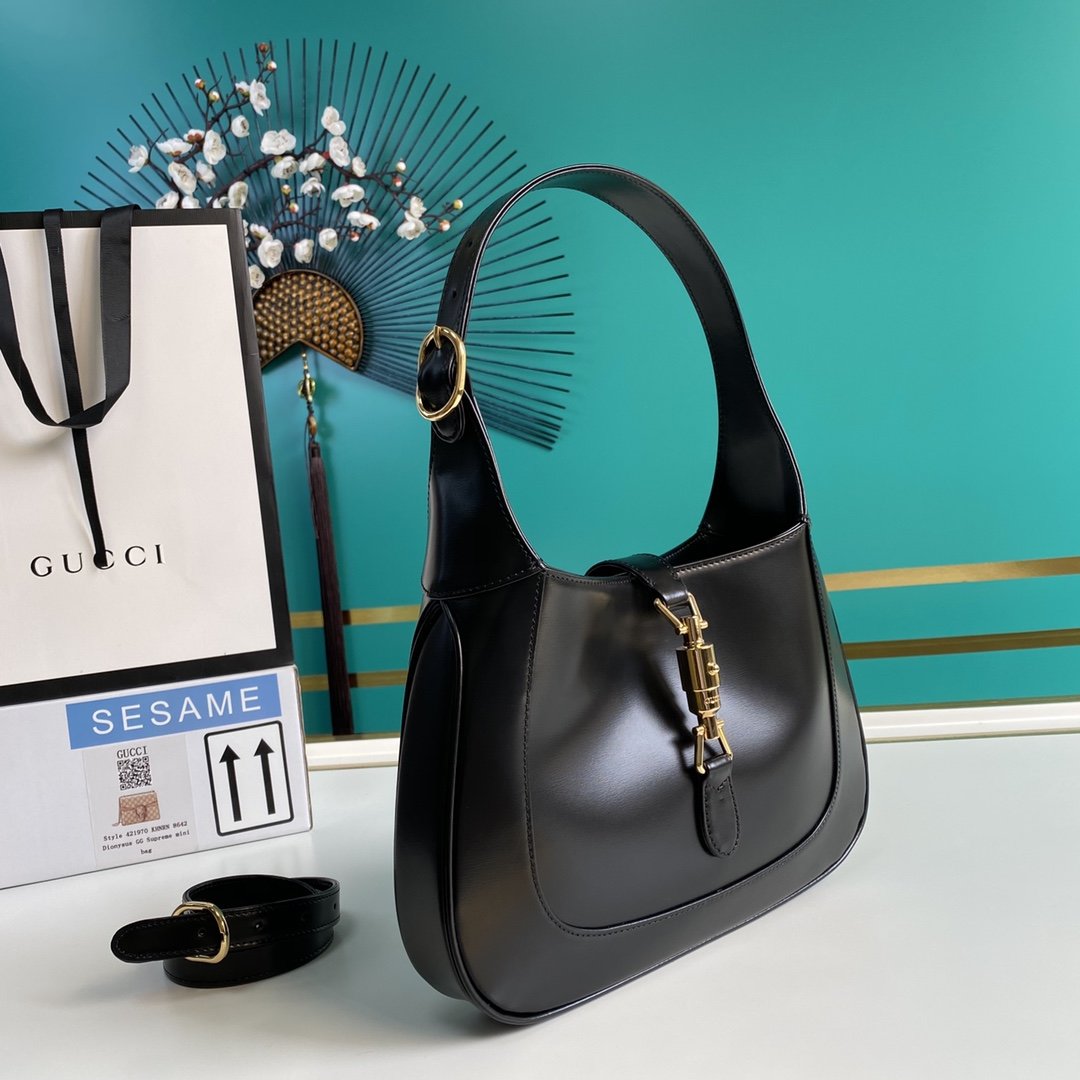 Black GJ 1961 small shoulder bag