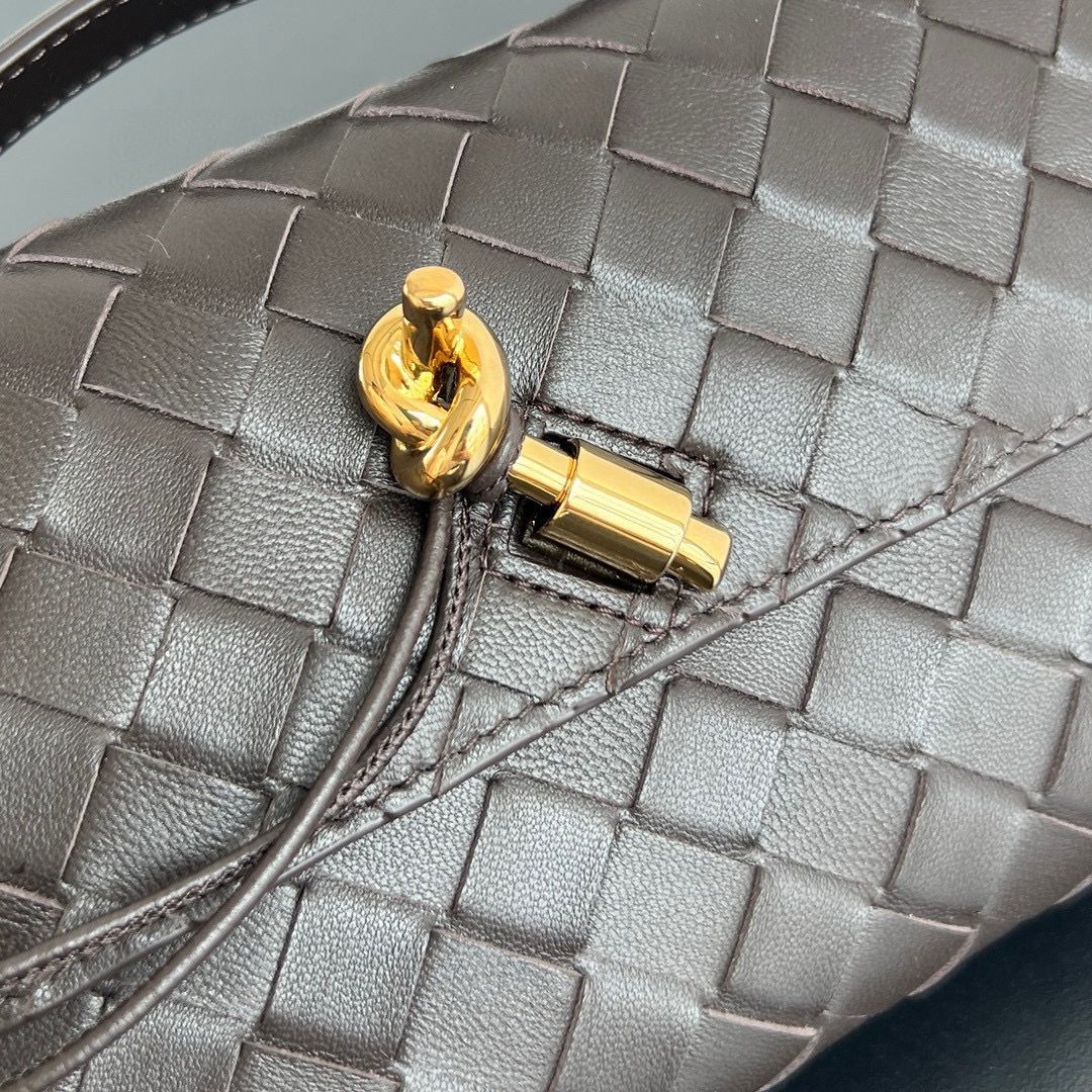 Fondant Andiamo Clutch