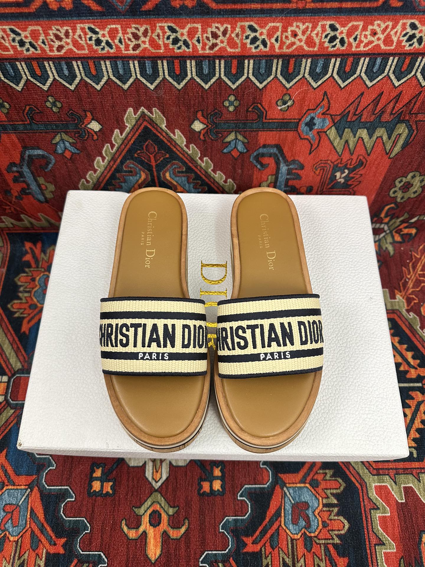 Natural Raffia & Black Embroidered DD Platform Slide