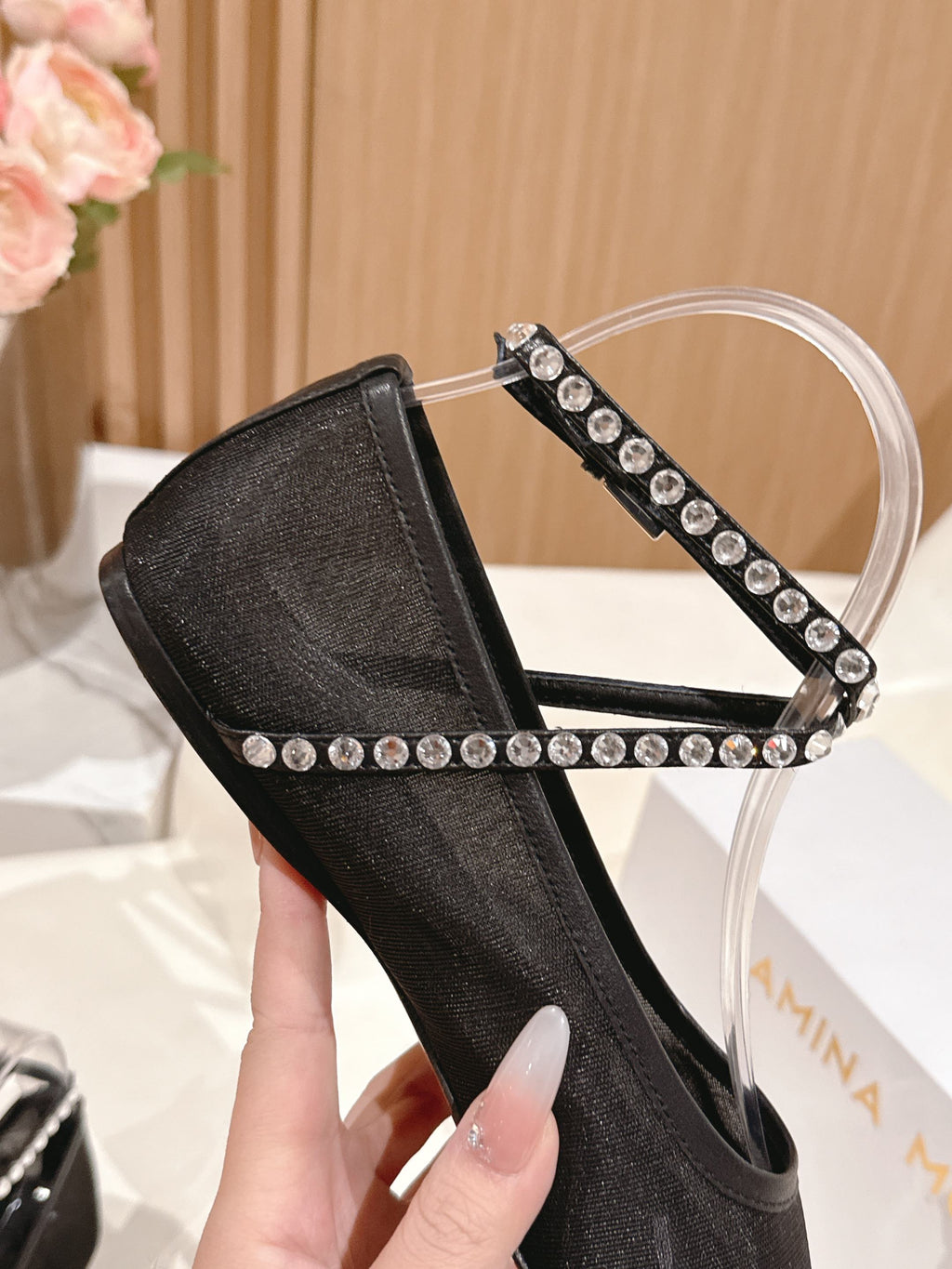 Black Ane Mesh Crystal Flat