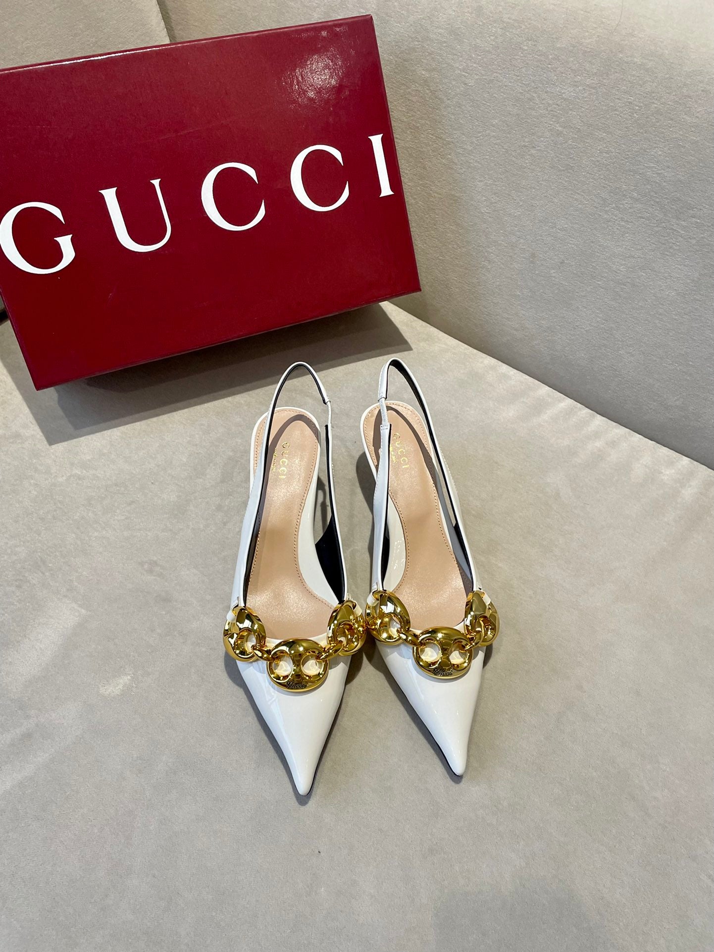 Ivory Slingback With Chain