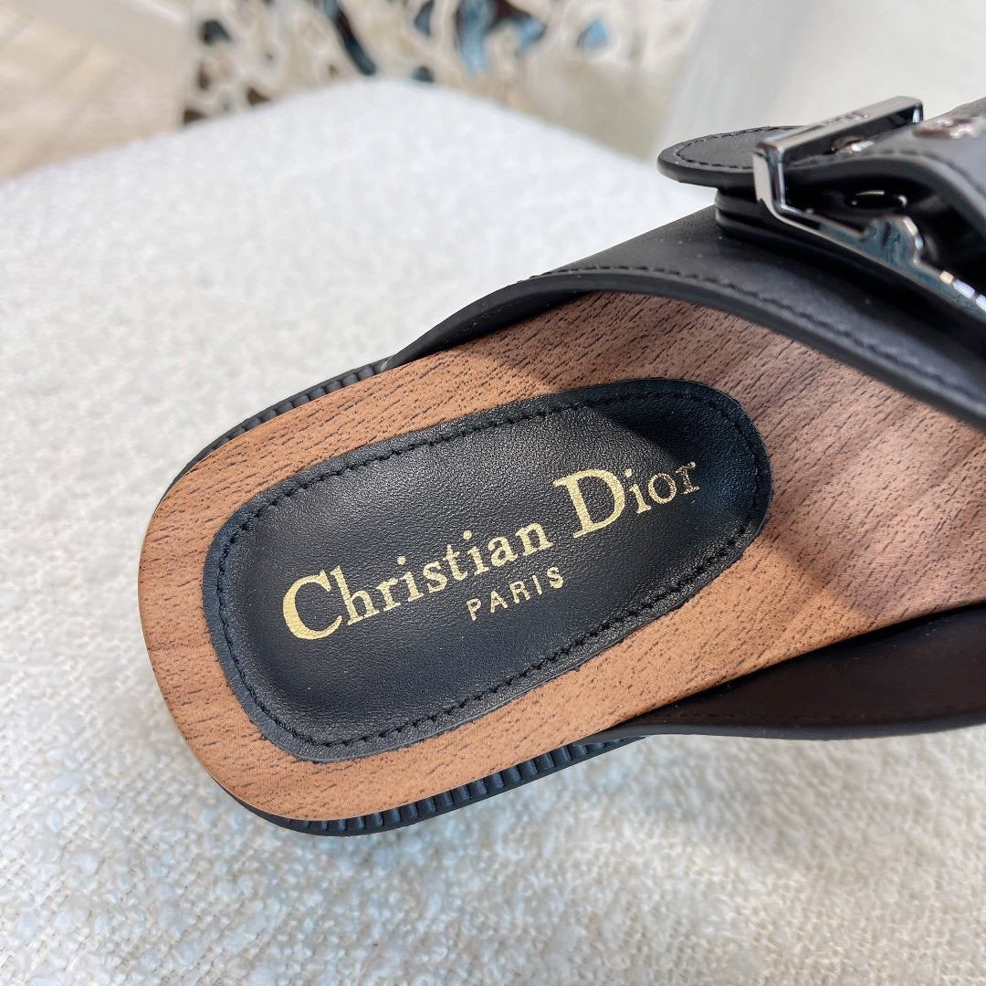 Black DQ strap sandal