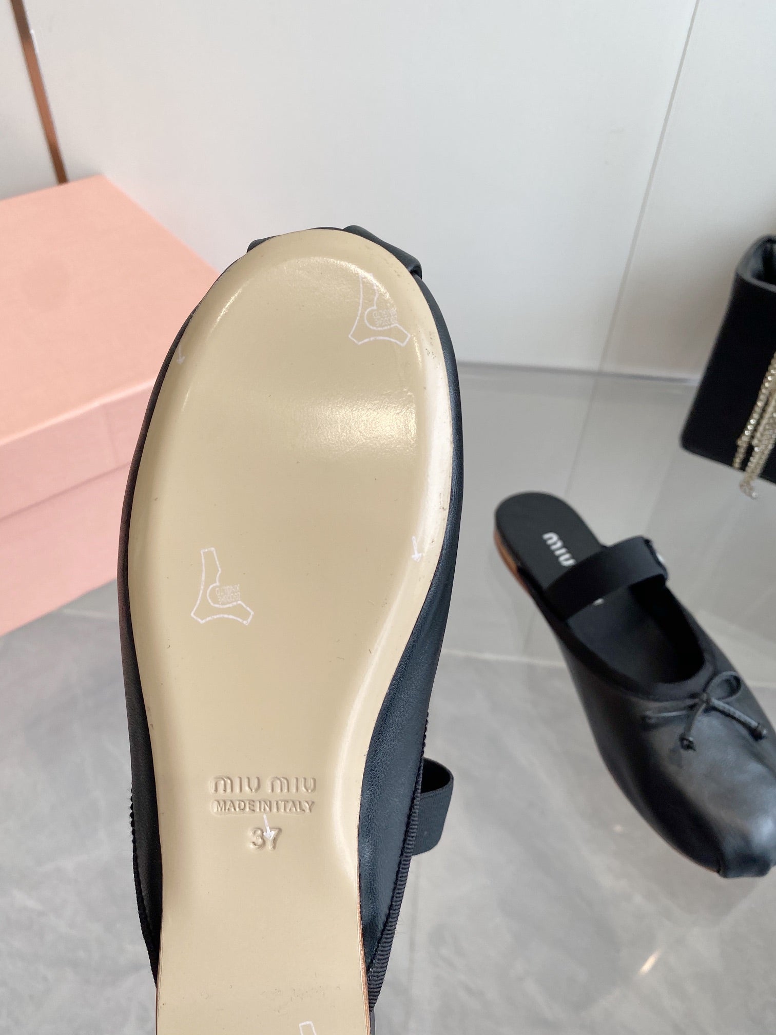 Black Leather Ballerinas Mules