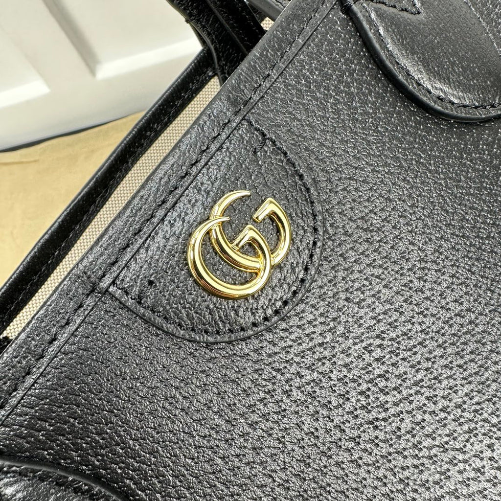 Black GO Medium Tote Bag