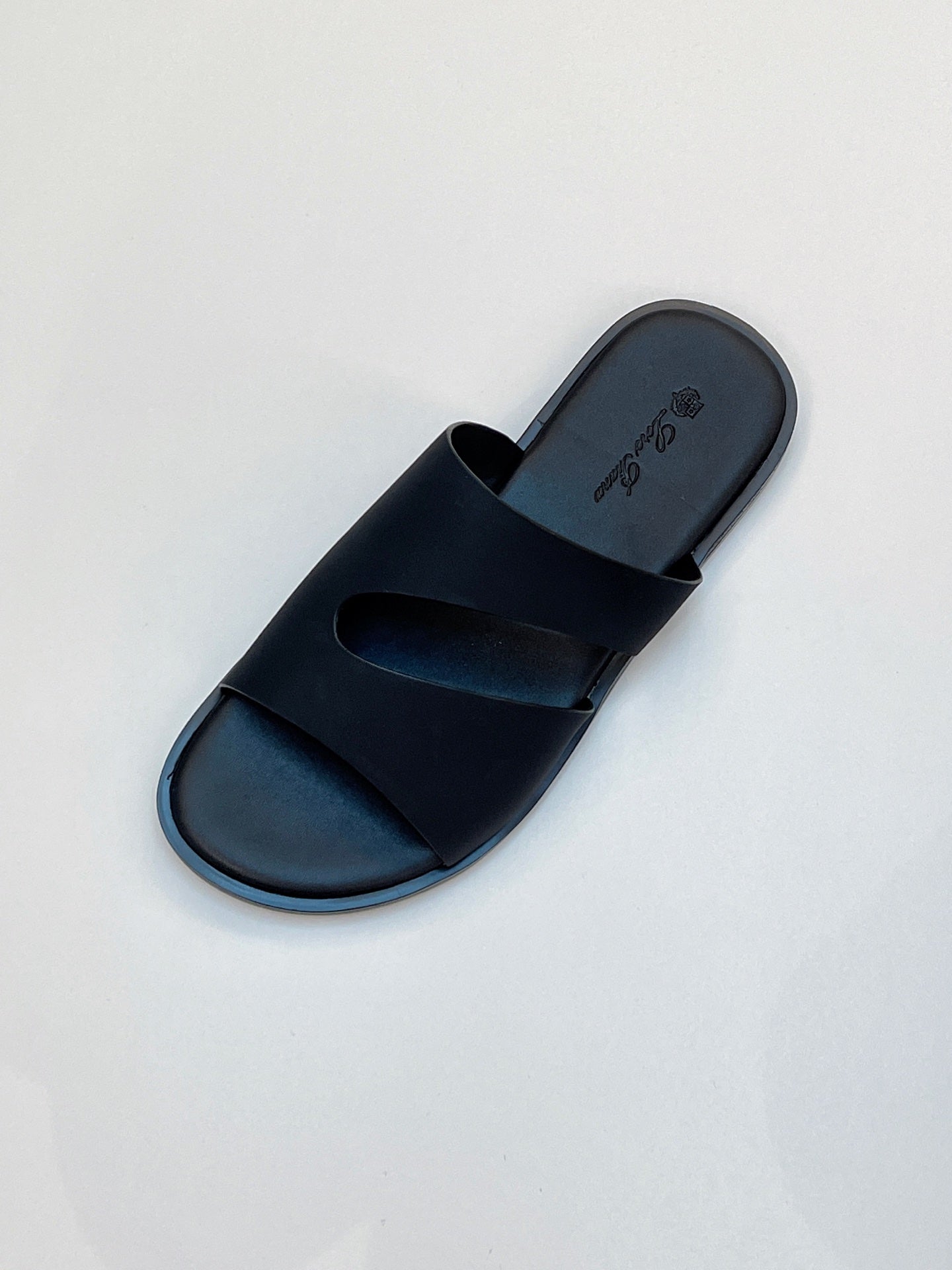 Black Pilat Plain Walk Sandal