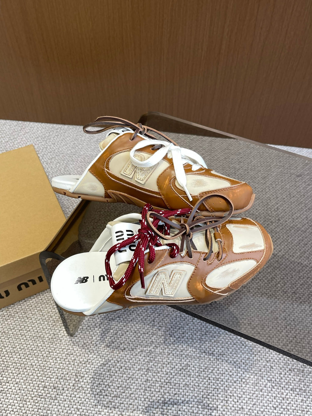 Cinnamon/Travertine Gray 530 SL Deco Leather Mules