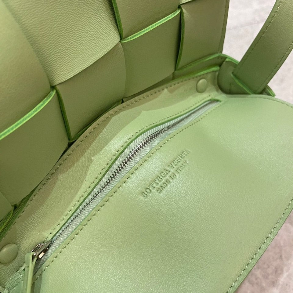 Pistachio BC shoulder bag
