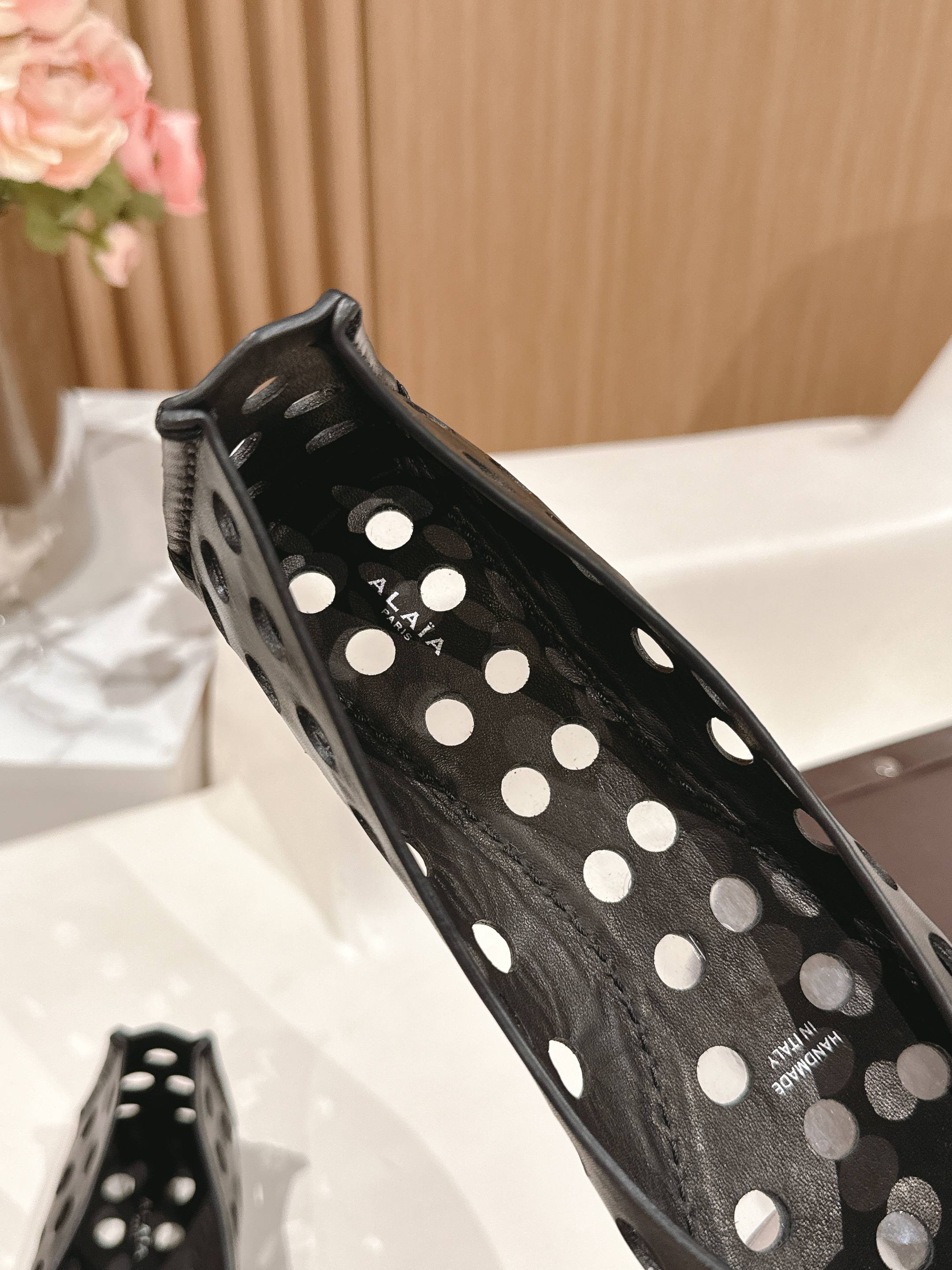 Black Perfo Ballet Flats