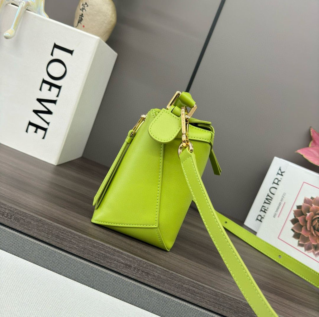 Meadow Green LP Small Leather Shoulder Bag