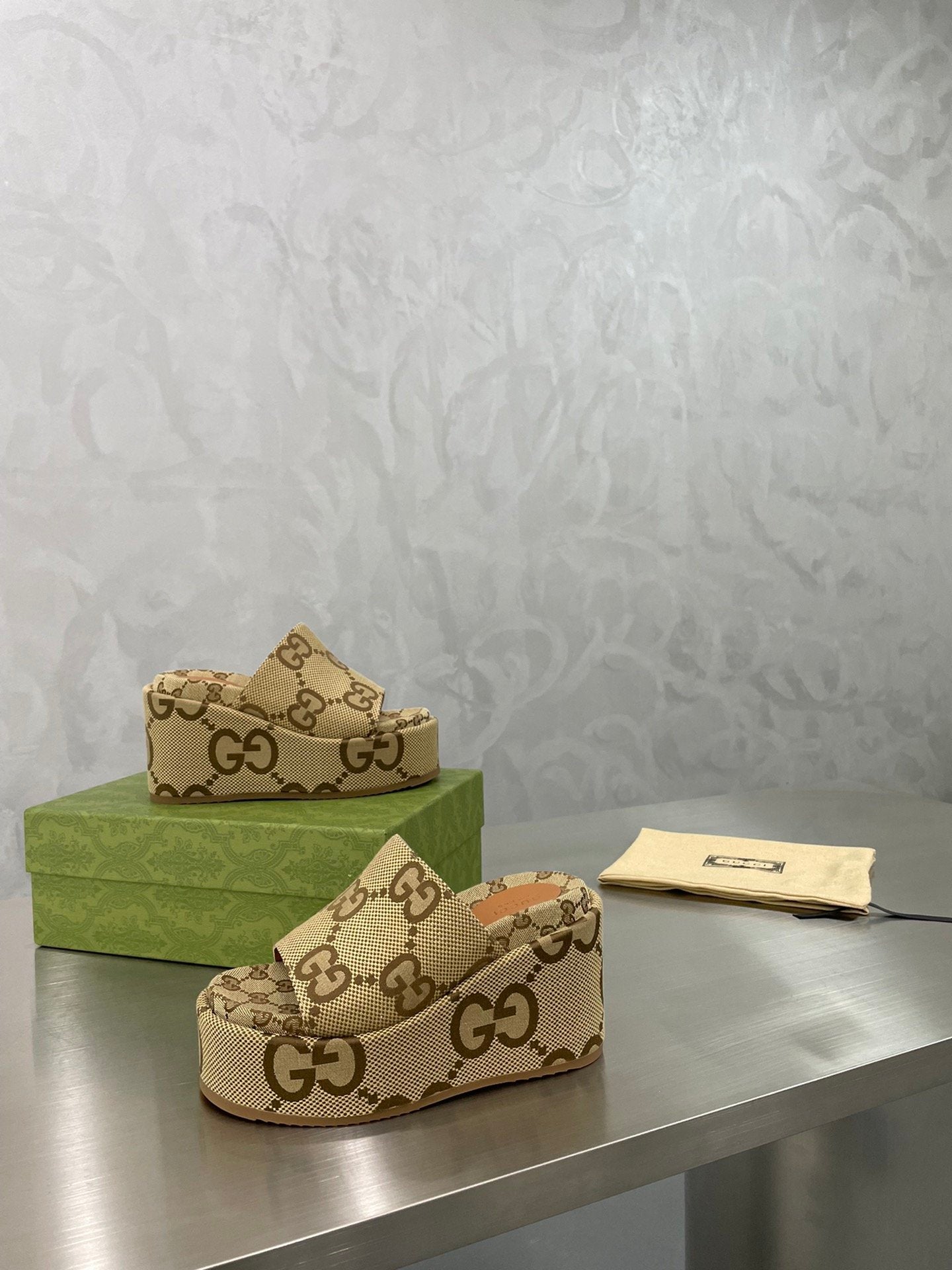 Camel and ebony platform slide sandal