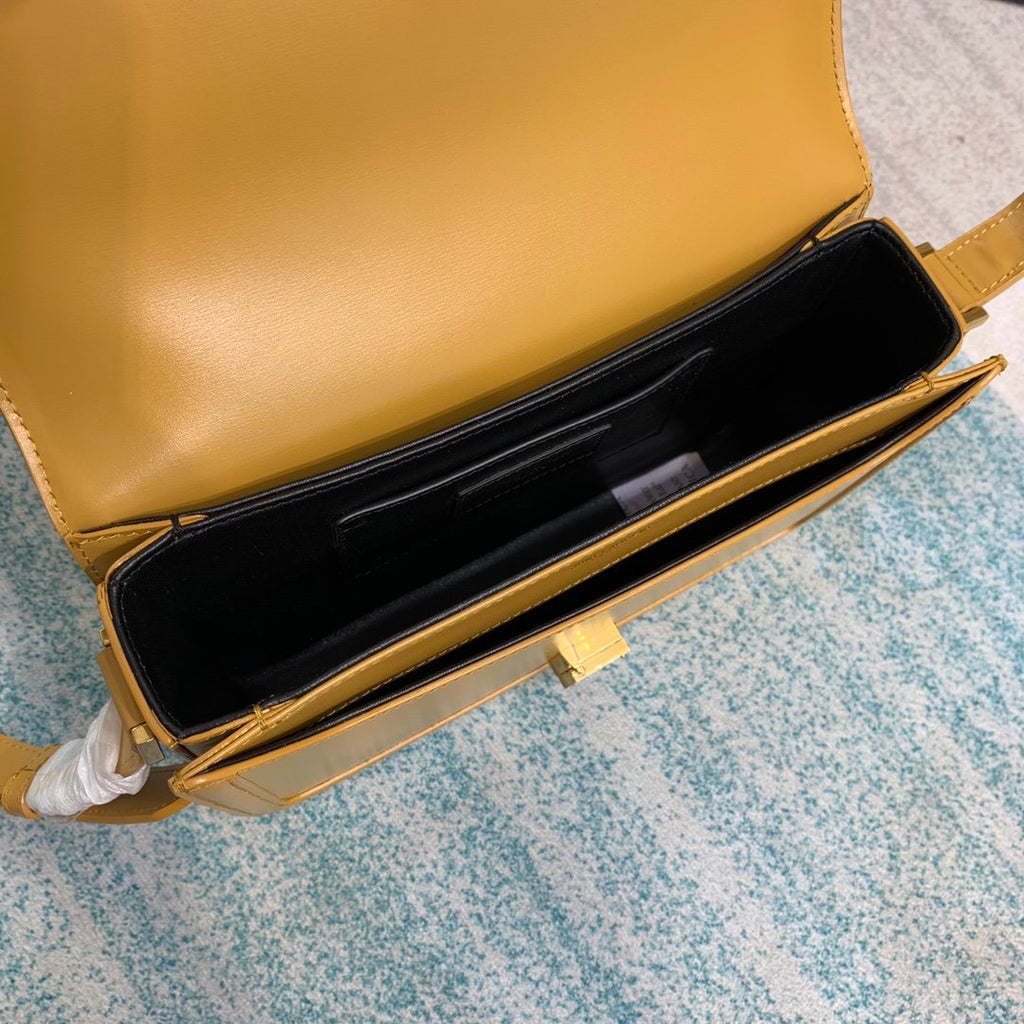 Dark sun SS medium shoulder bag