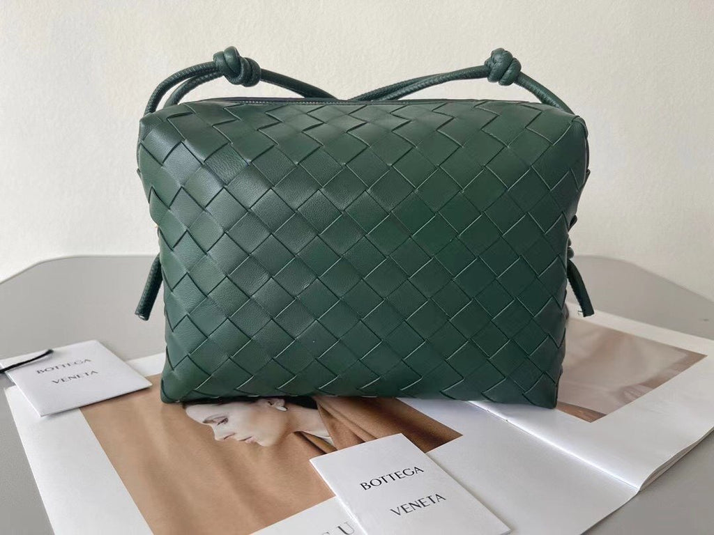 Raintree BL cross-body small bag