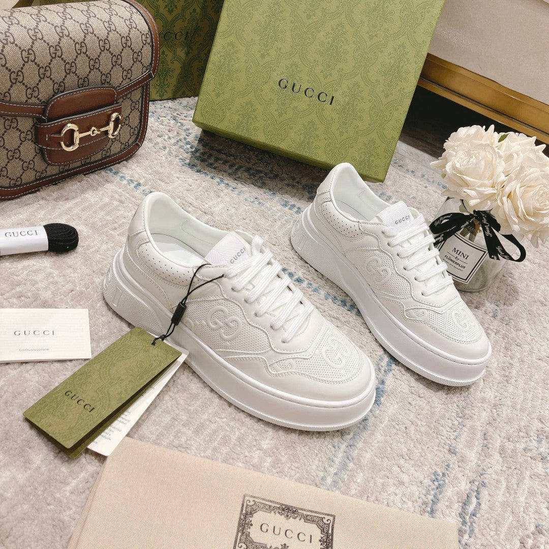 Women's White GG sneaker