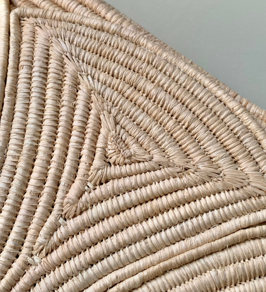 Tan Classic Panier Medium Braided In Raffia & Leather