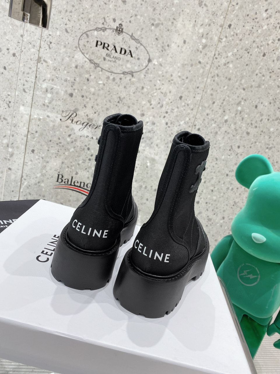 Black CB laced up boot