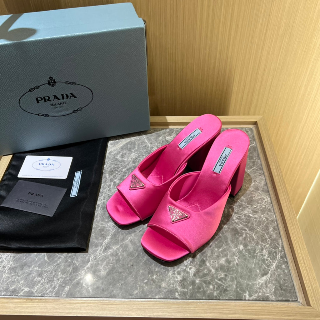 Pink High-heeled satin slides