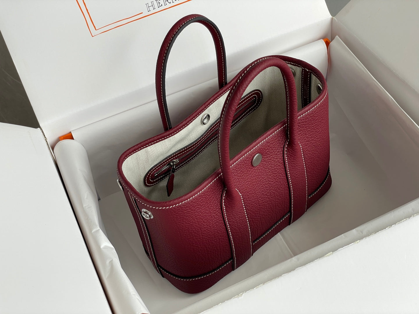 Borgundy Neo Garden 23 Bag