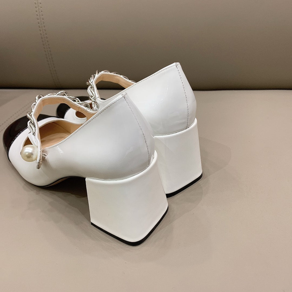 Black & white MM patent leather 65 mm pumps