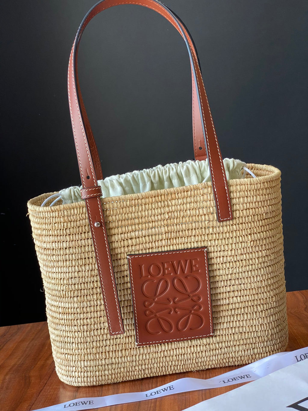 Natural & pecan raffia small square basket bag