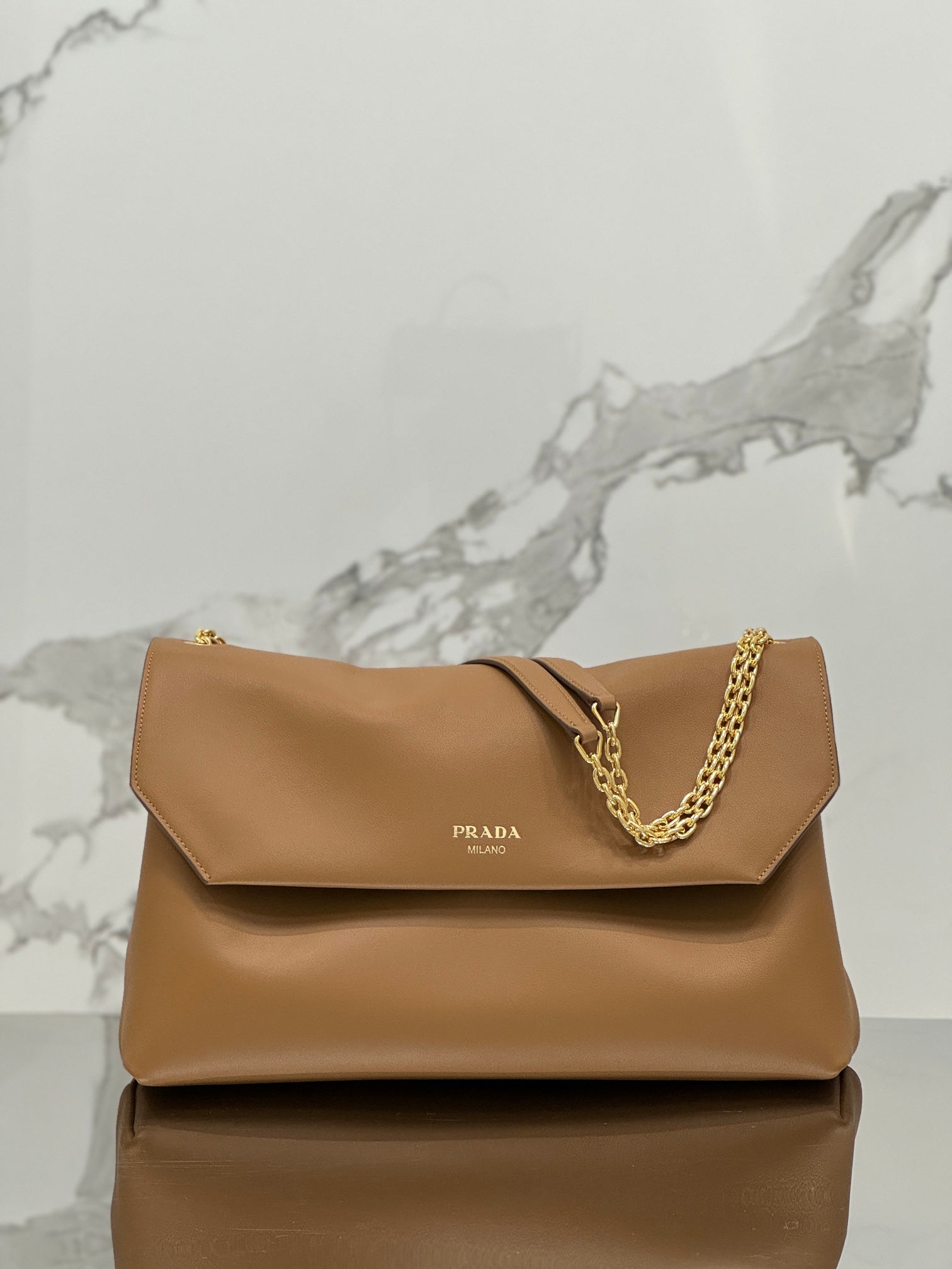 Caramel Large Leather Shoulder Bag