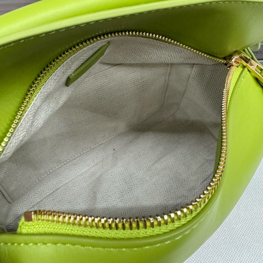 Meadow Green LP Small Leather Shoulder Bag