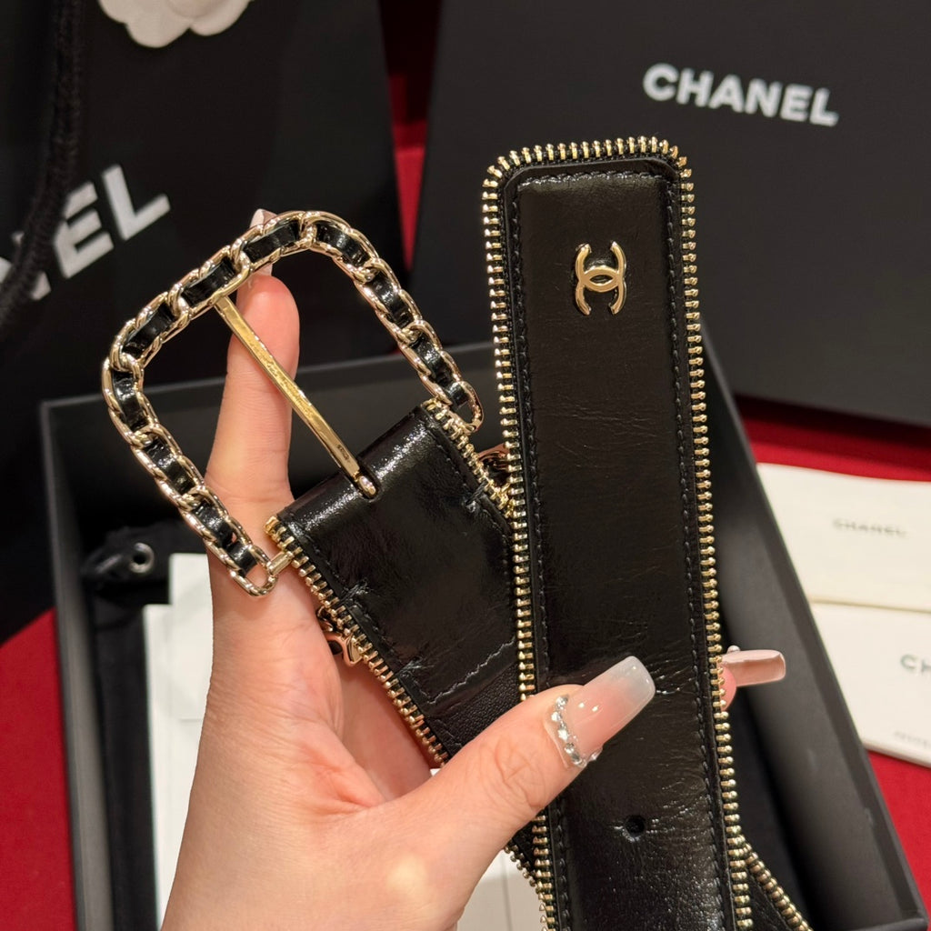 Black & Gold Zipper Belt