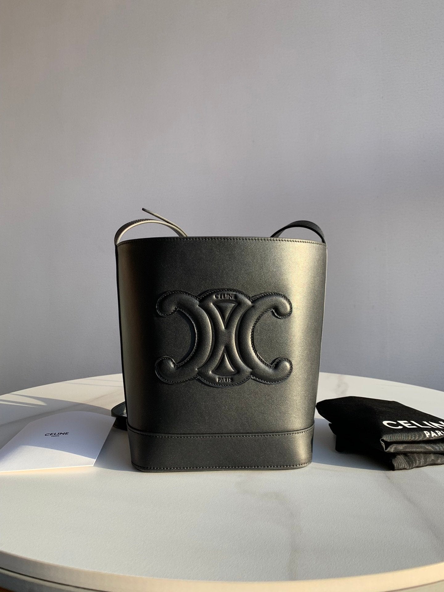 Black CT small bucket