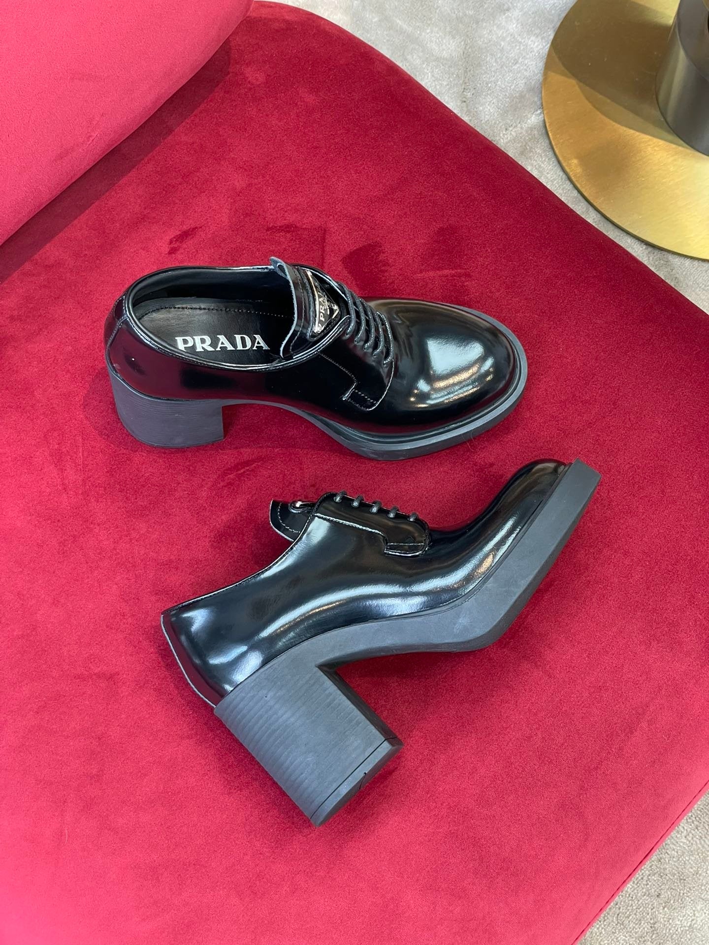 Black heeled brushed leather lace-ups