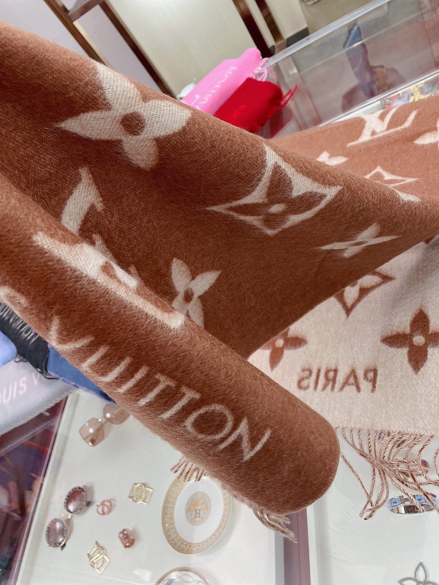 Beige LR scarf