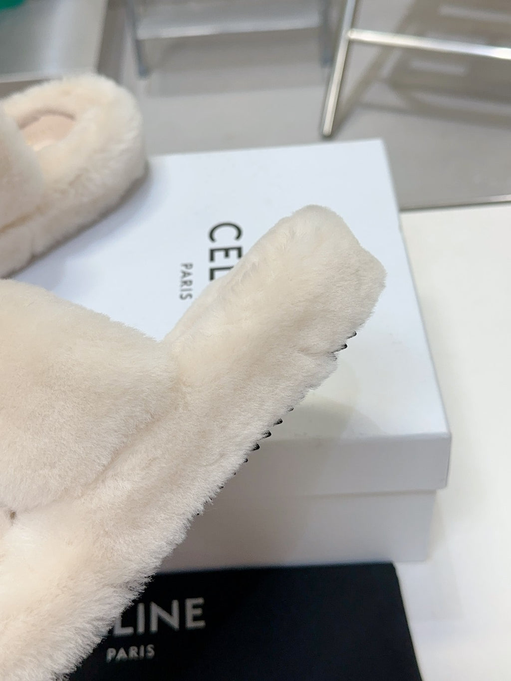 Beige/Nude Fur Slides