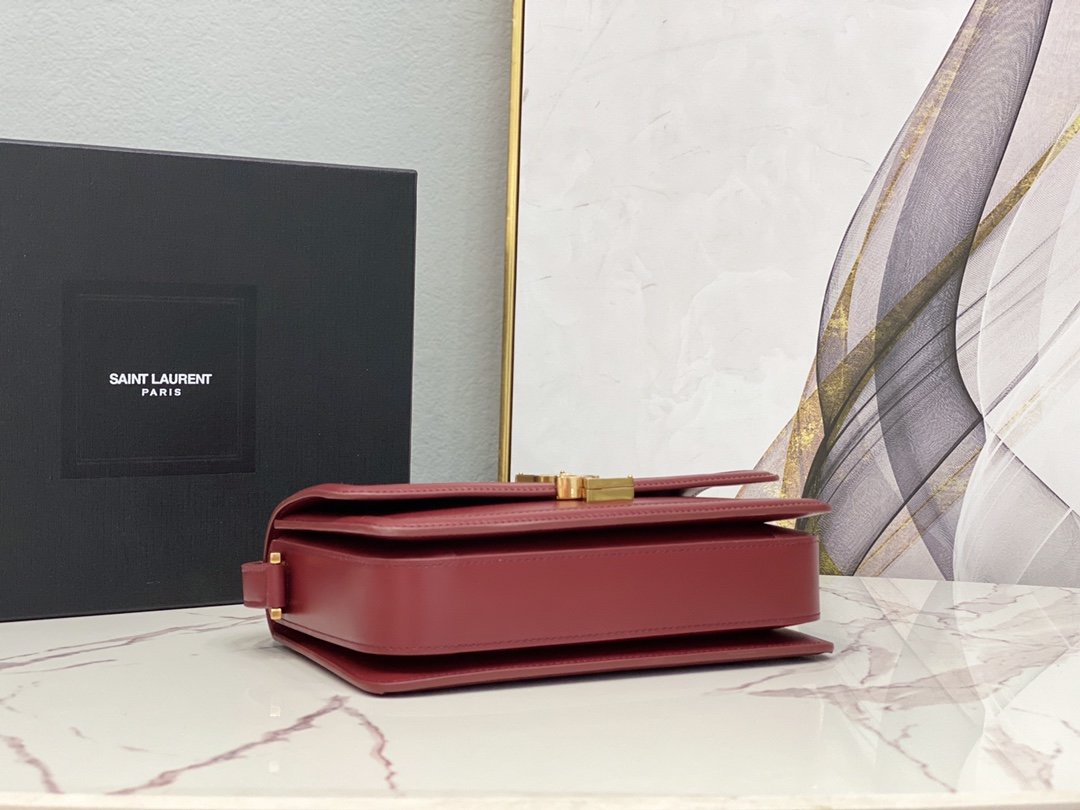 Red SS medium shoulder bag