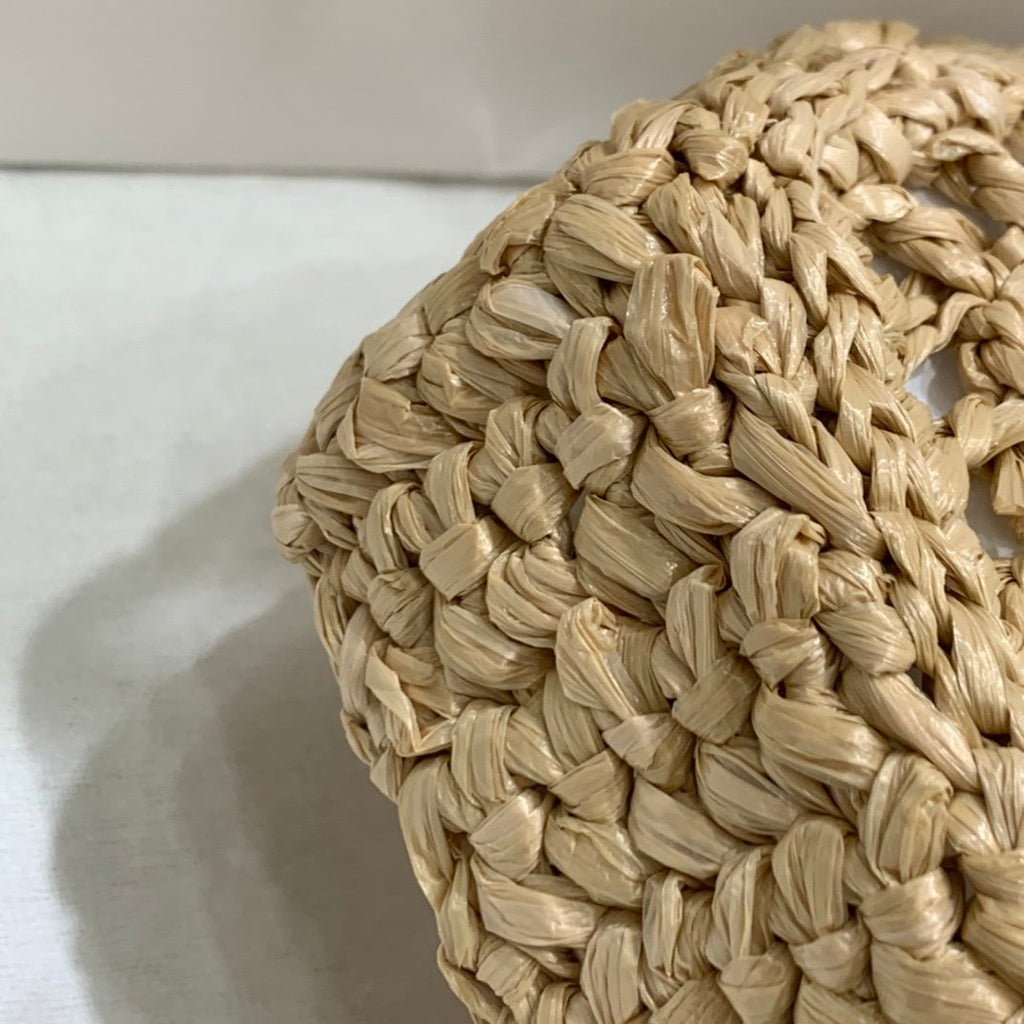 Natural raffia tote bag