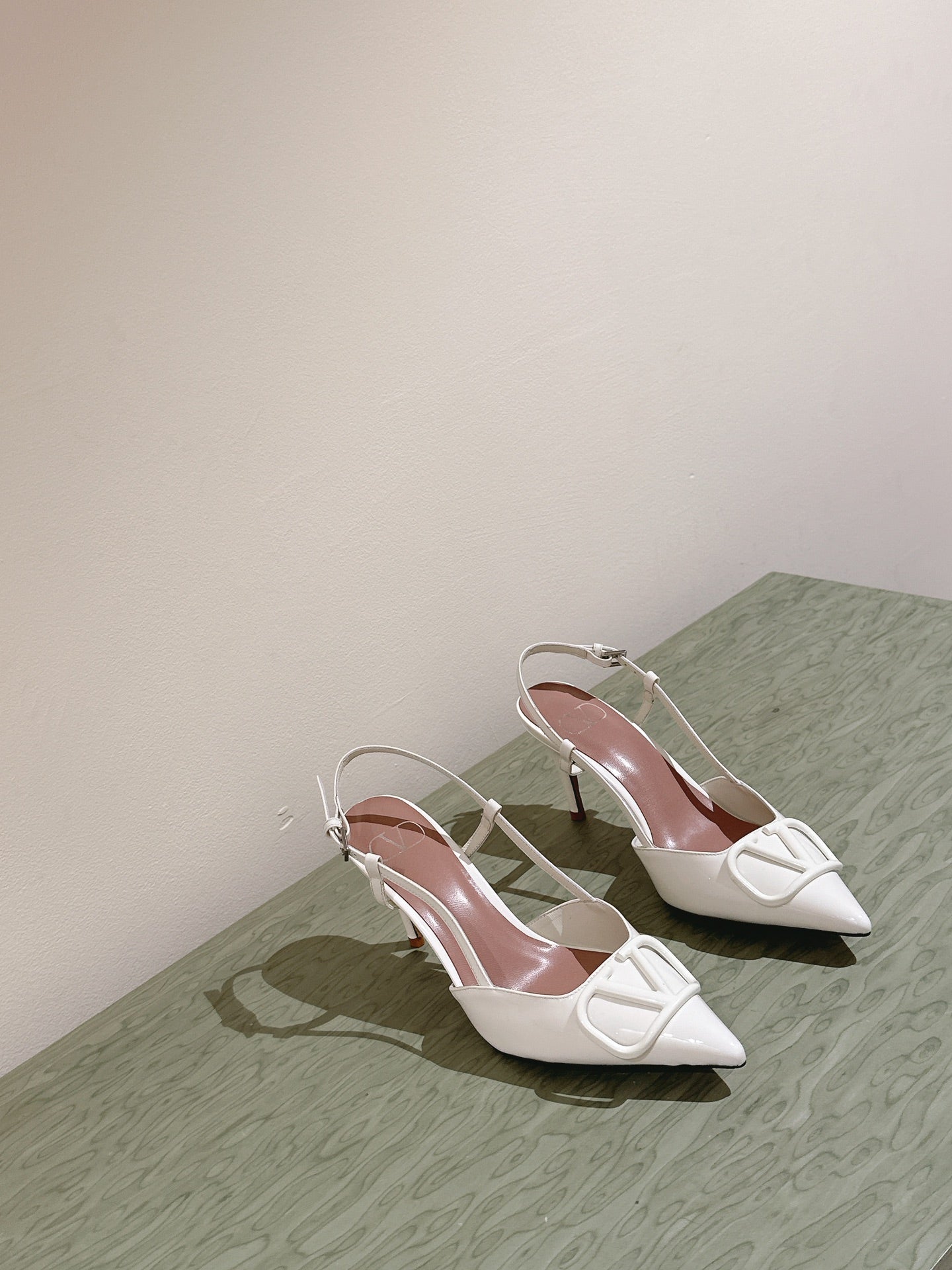 Light Ivory V Slingback Pump 80 mm