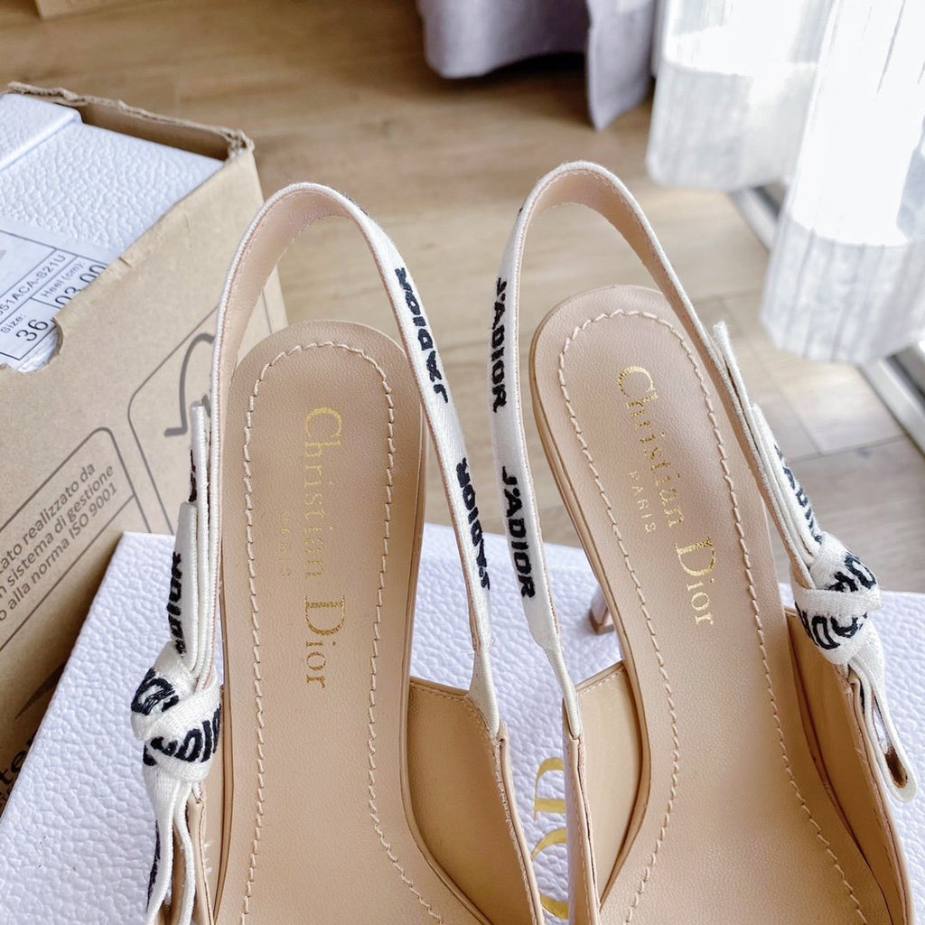 Nude Patent JD pump