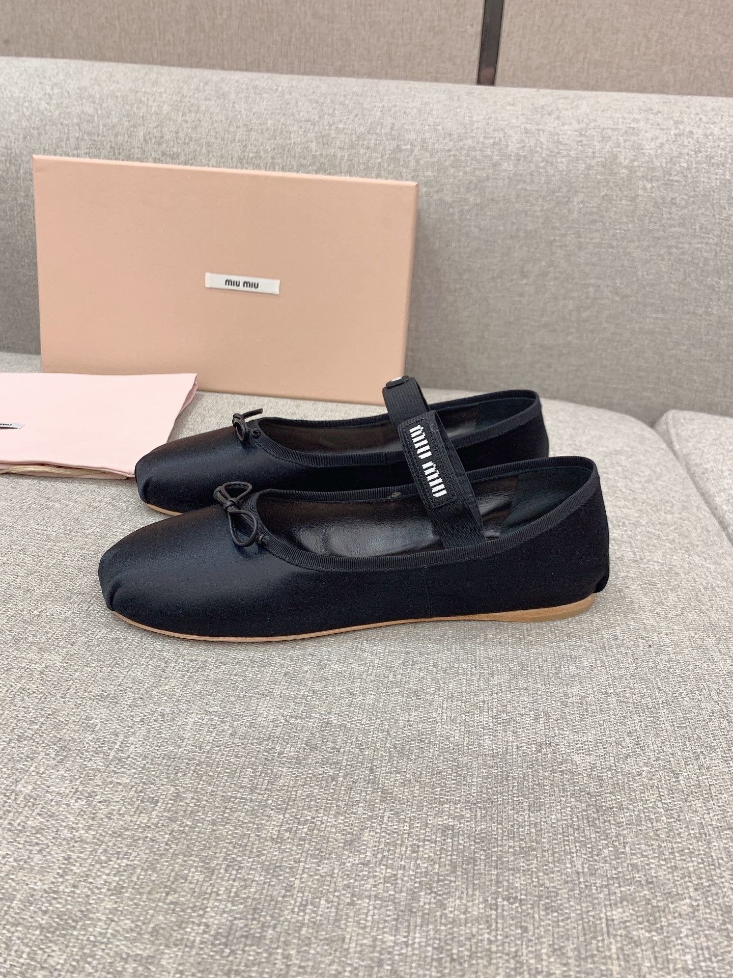 Black M Satin ballerinas