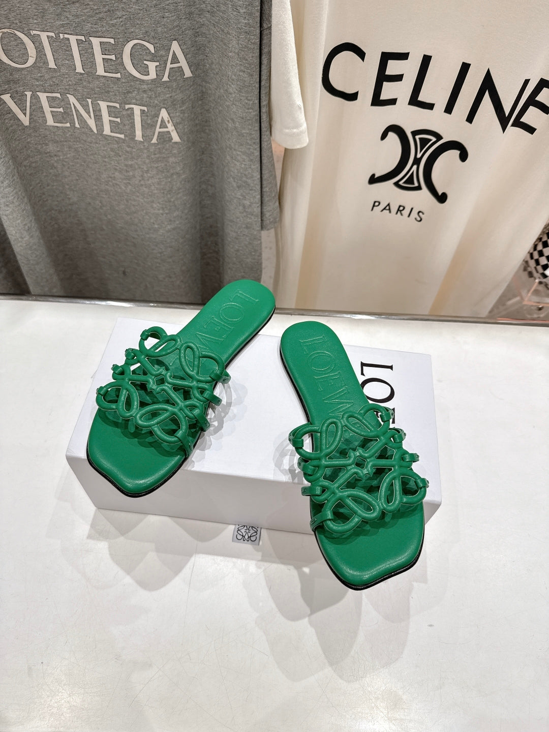 Green Petal Anagram Slide