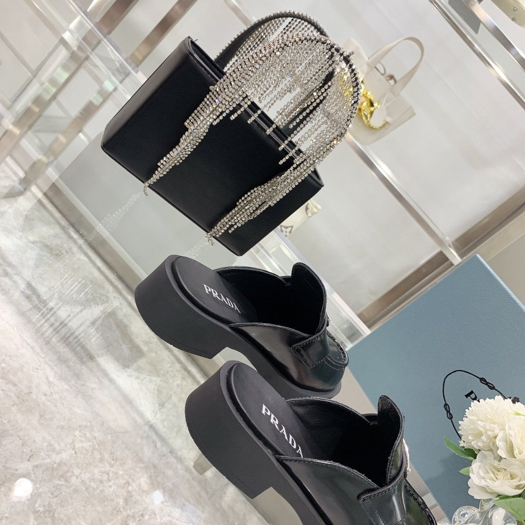 Black Brushed leather mules