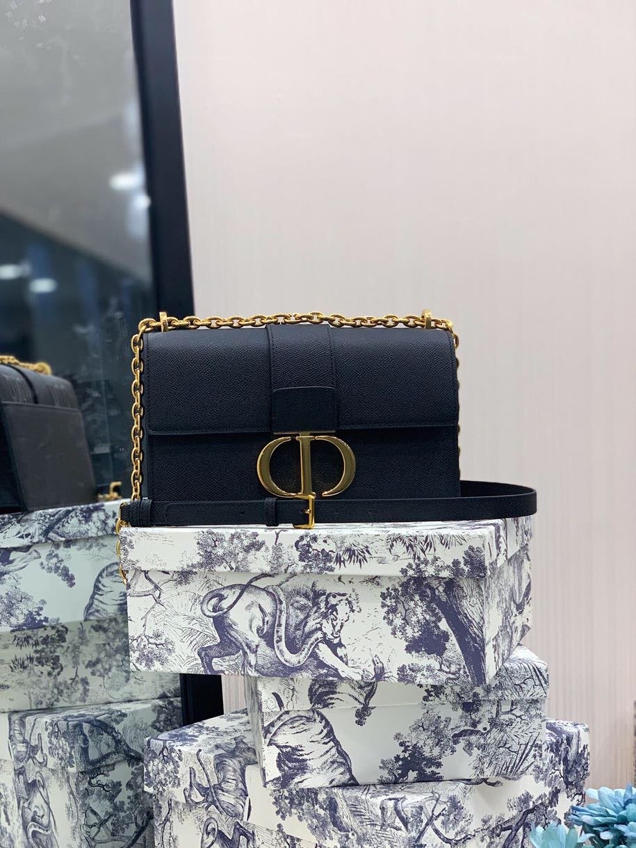 Black 30M stamped grain calfskin flap chain bag