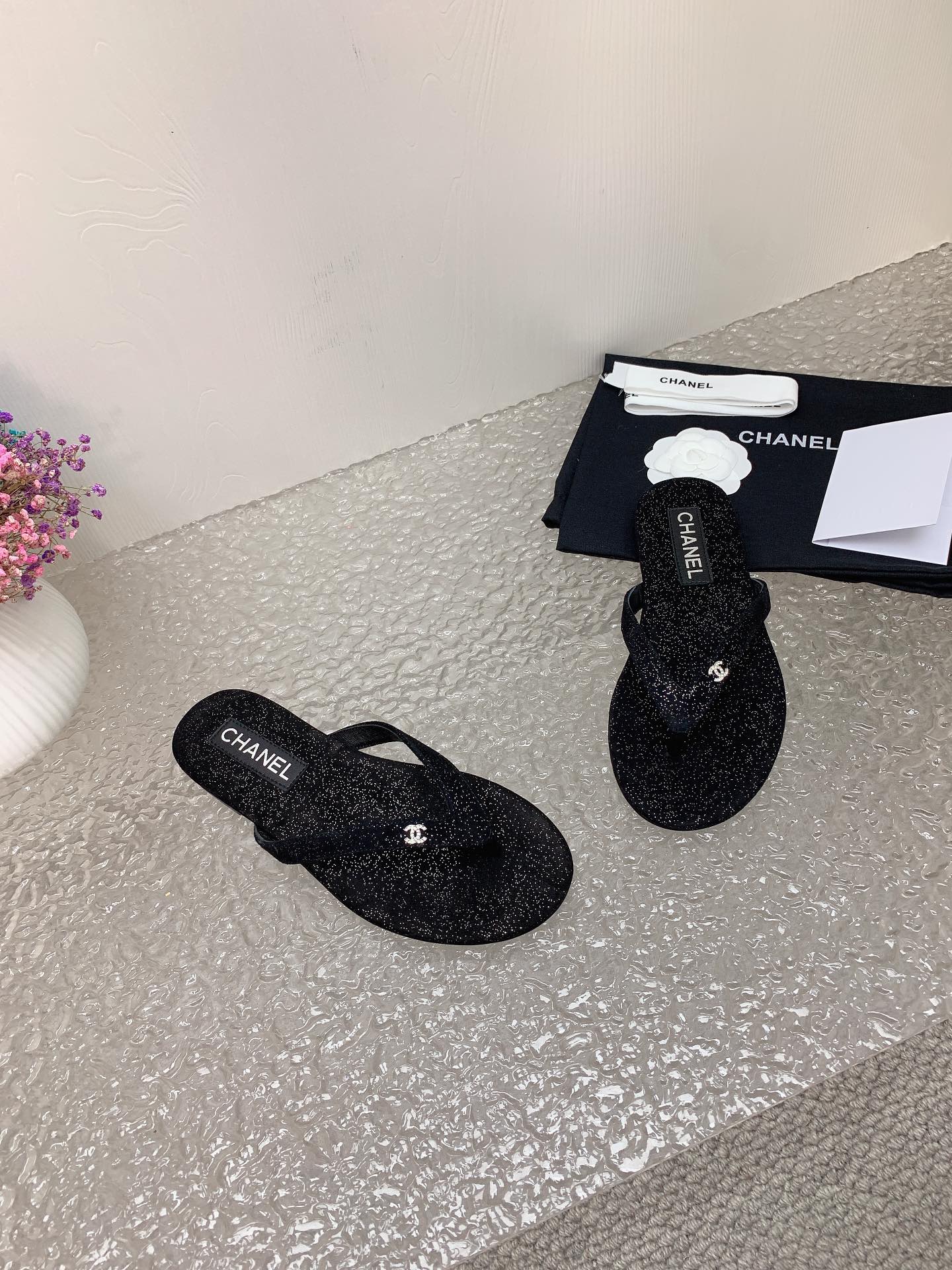 Dark Gray & Silver Thongs