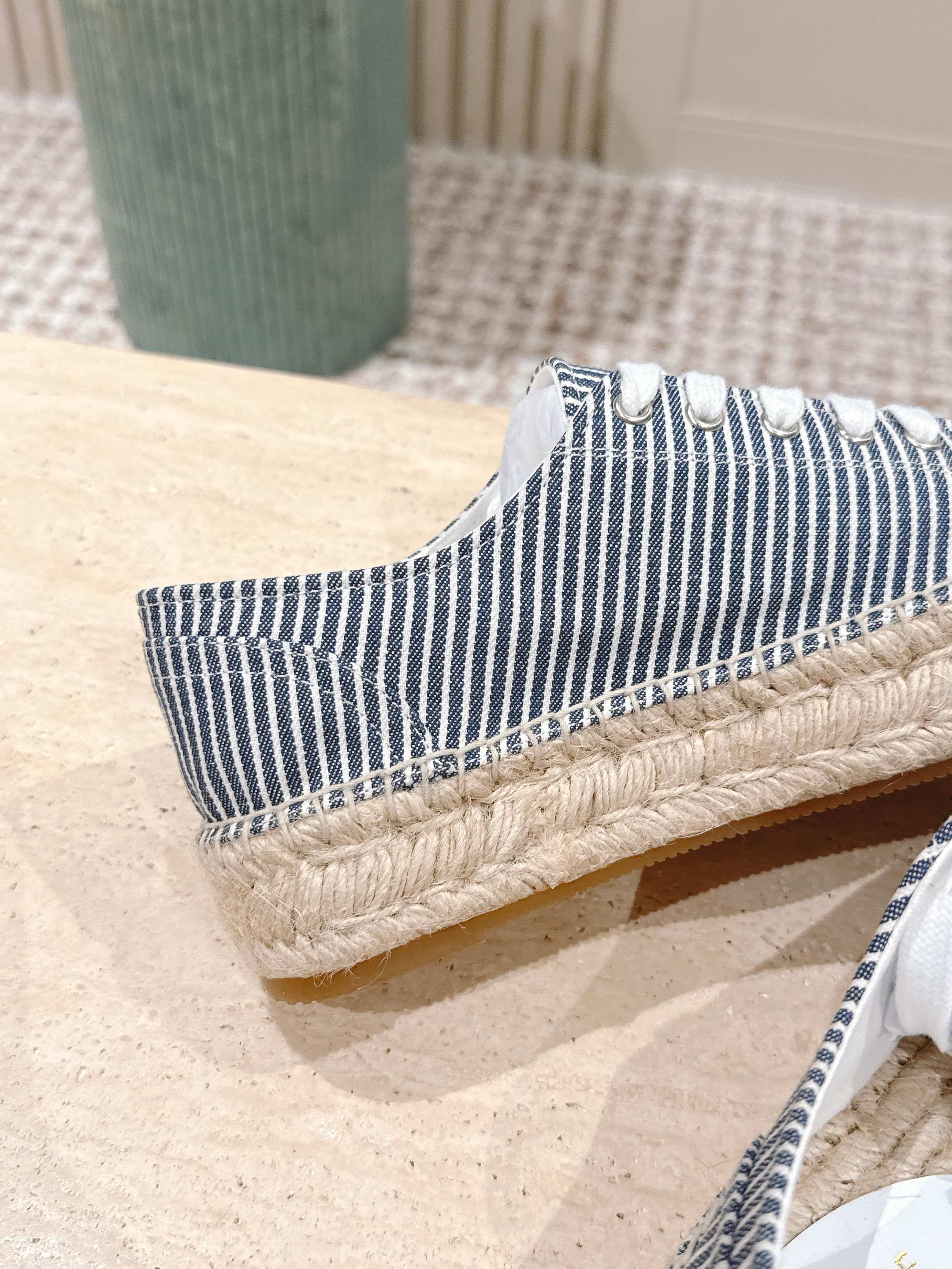 Off White/Navy Les Espadrilles Lace-Up