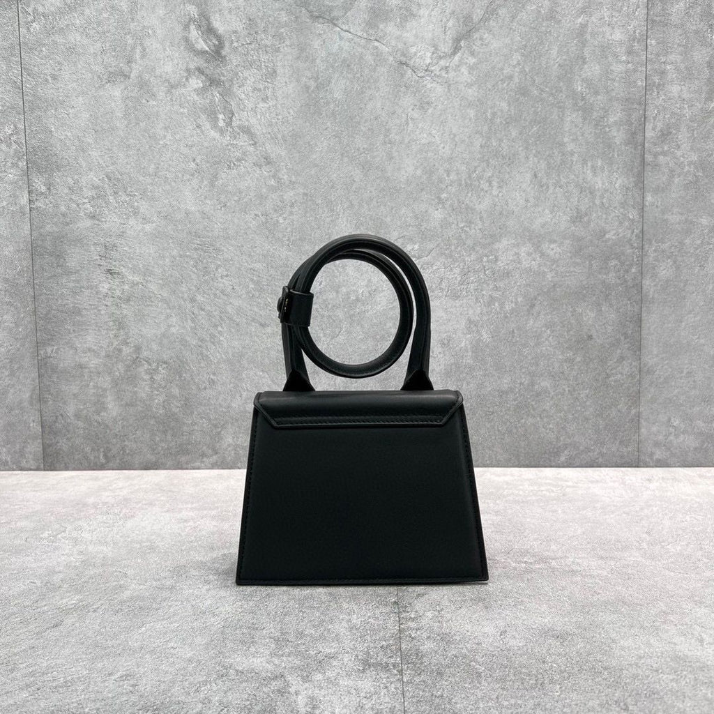 Black LC Noeud Coiled Handbag