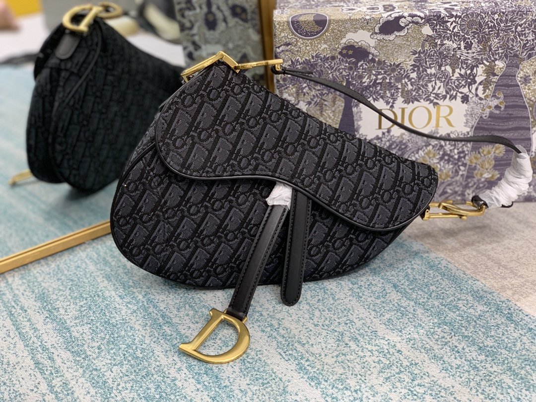 Black DS oblique canvas bag