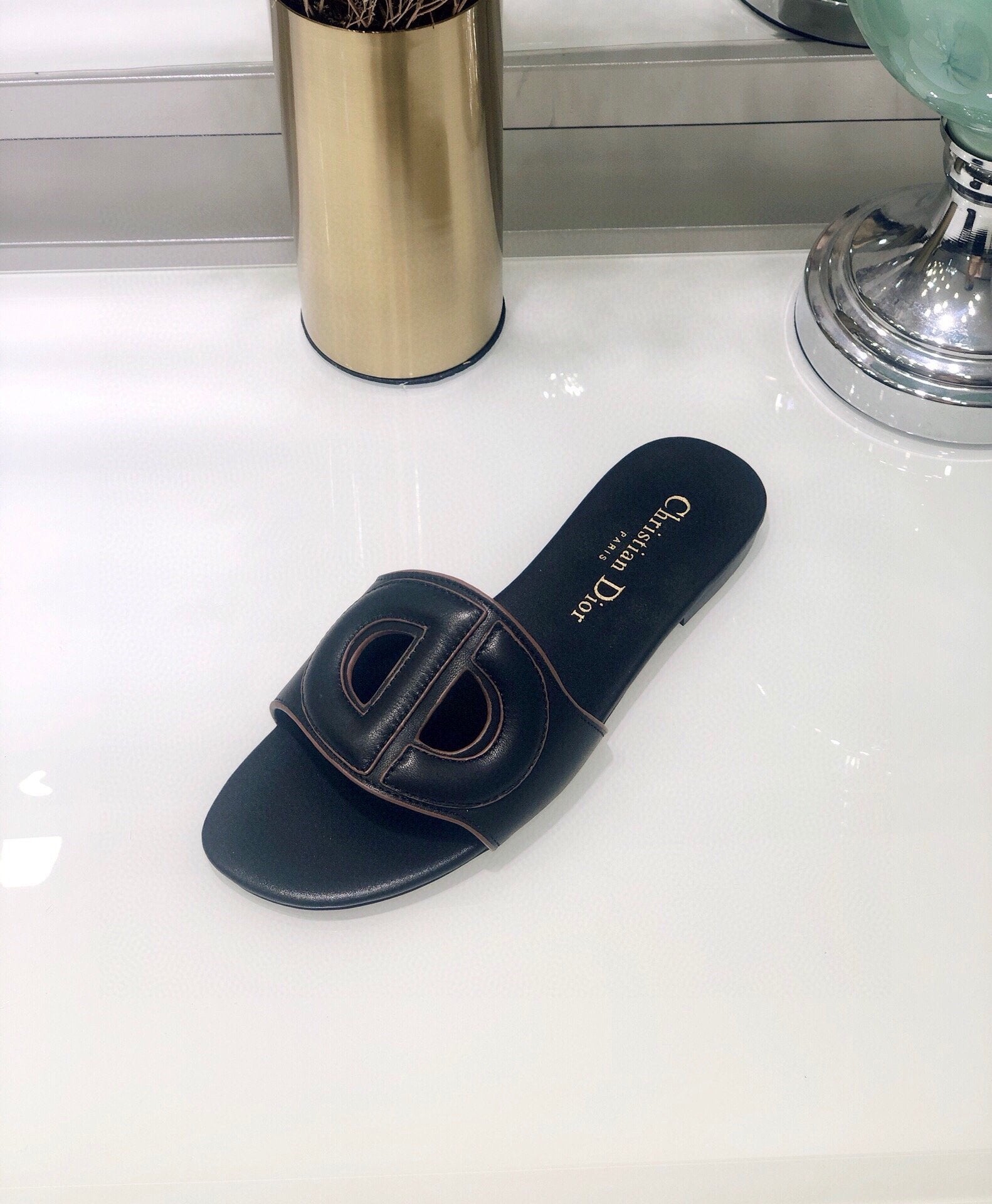 Black D-club mule