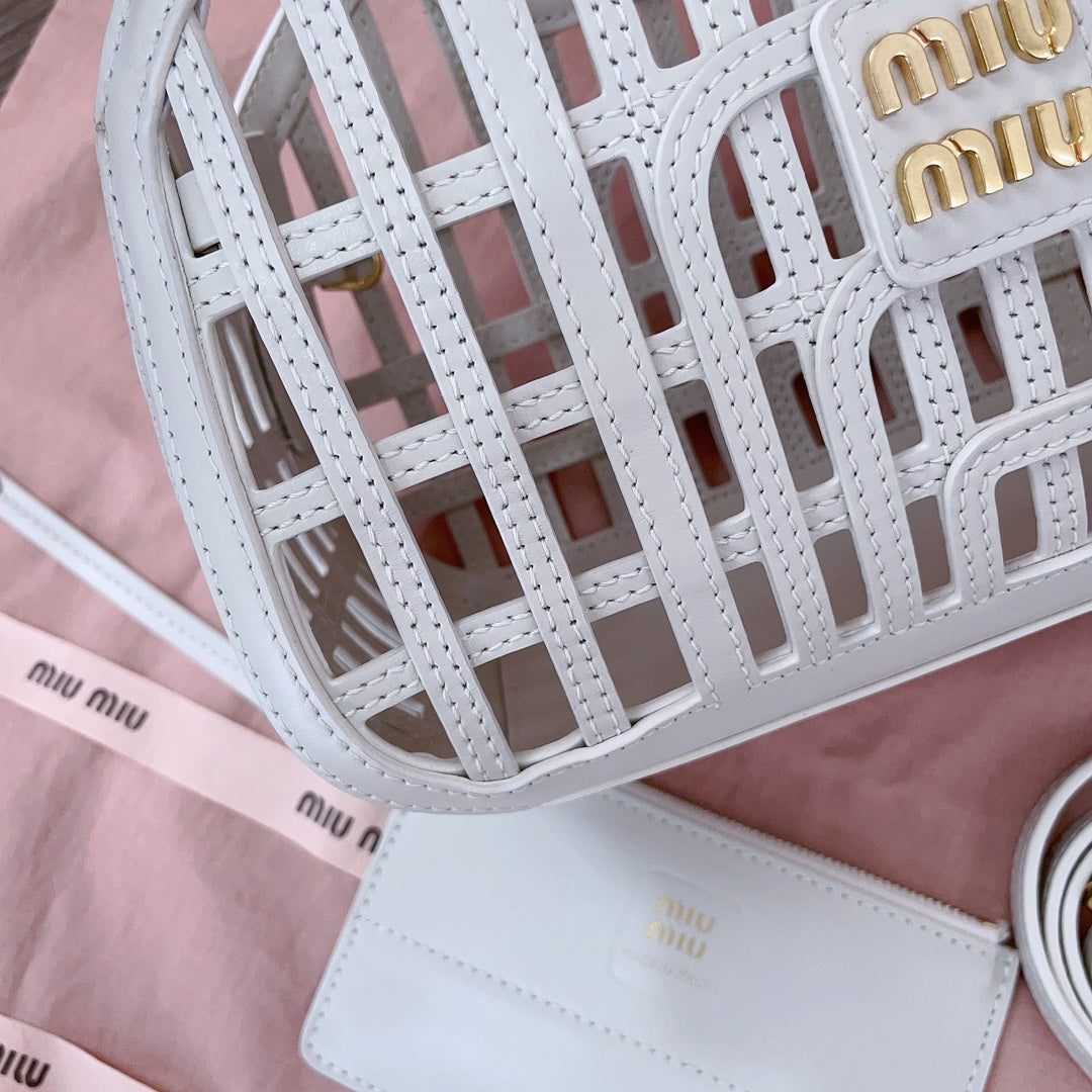 Chalk White Leather Basket