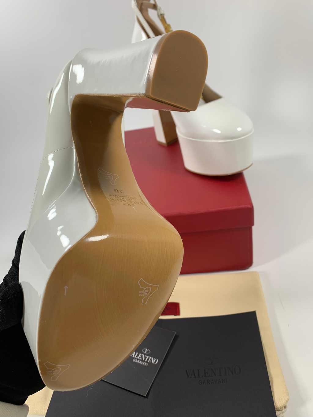 Light ivory TG platfom pump