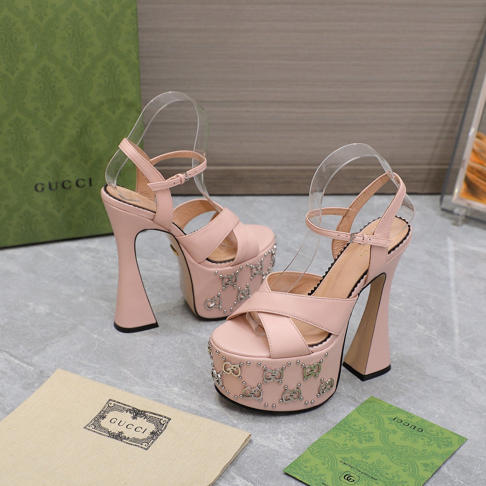 Pink interlocking studs sandal