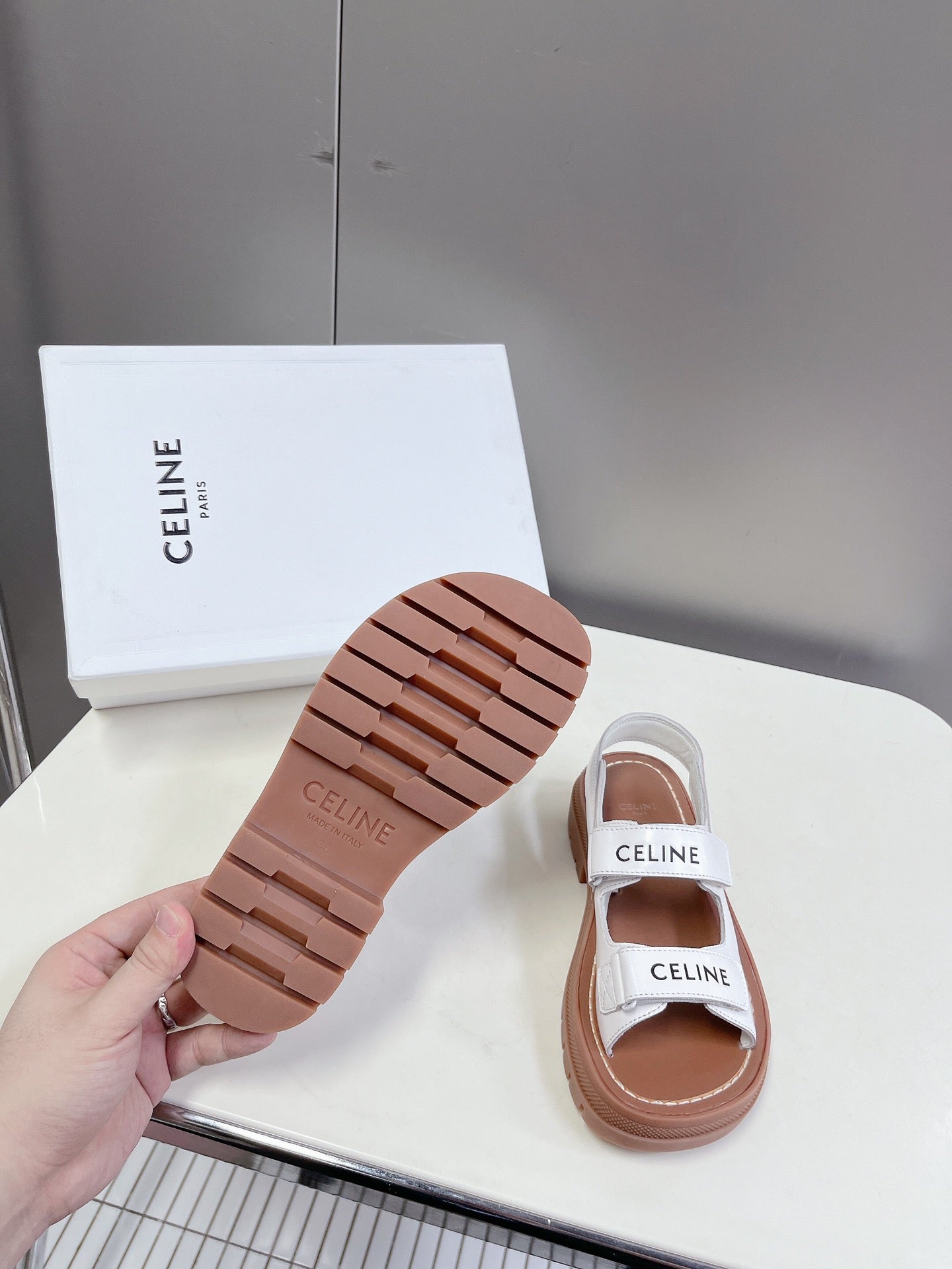 Optic White CL Scratchs Sandal