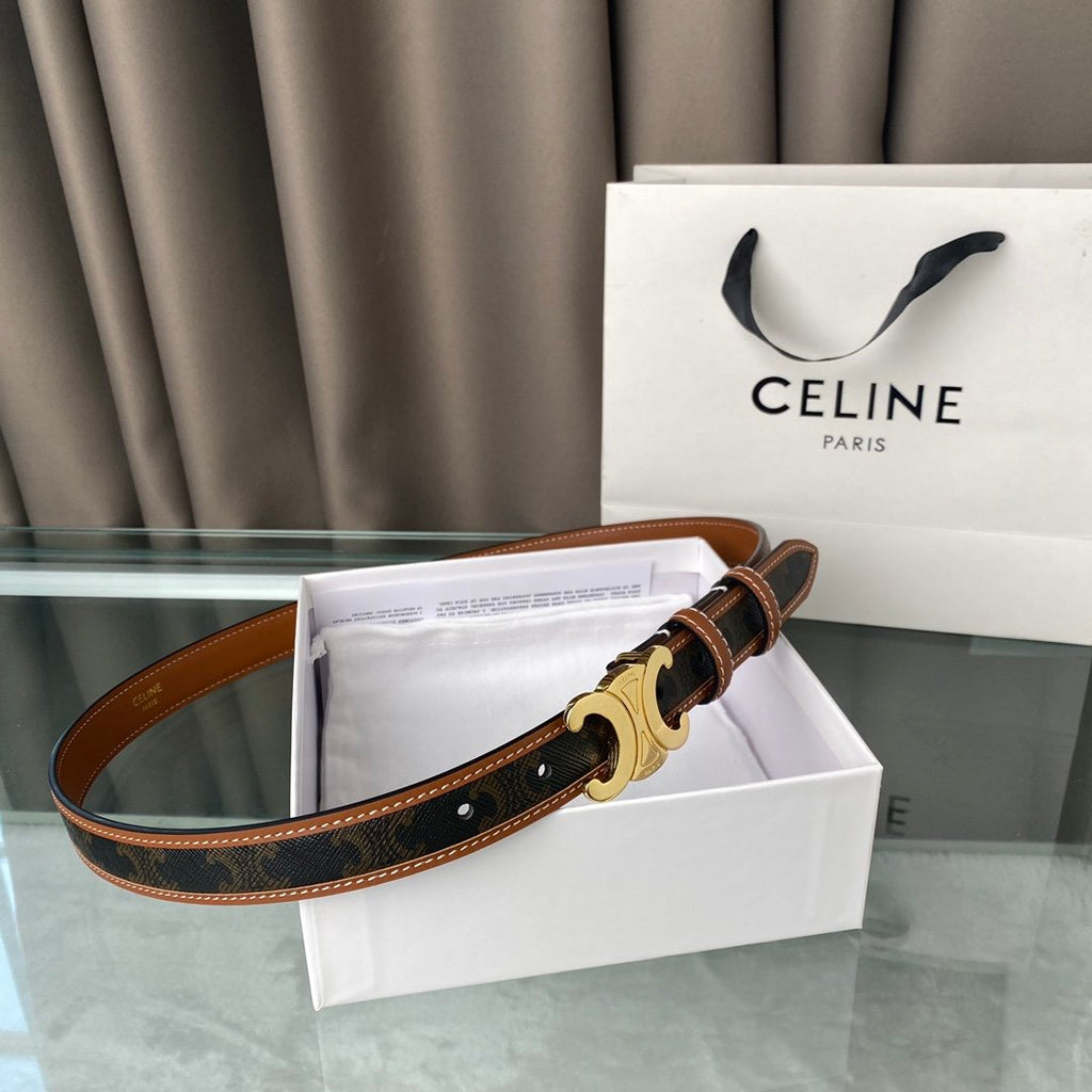 Tan medium TT with border triomphe belt