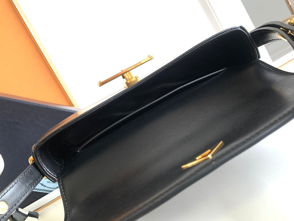 Black P Leather Shoulder Bag