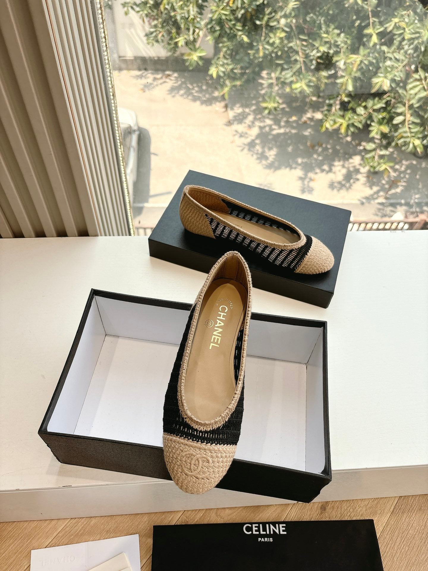 Black & Beige Raffia Ballet Flats